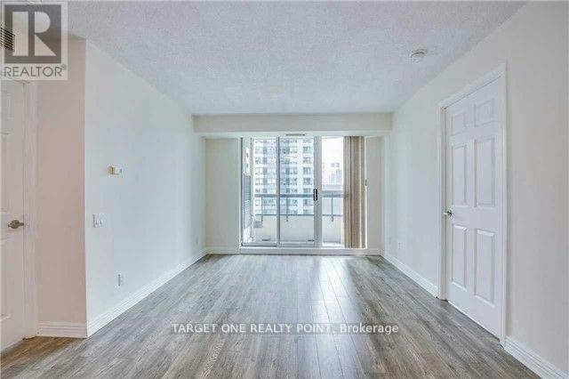 909-33 Empress Avenue, Toronto, ON, M2N 6Y7 - 8