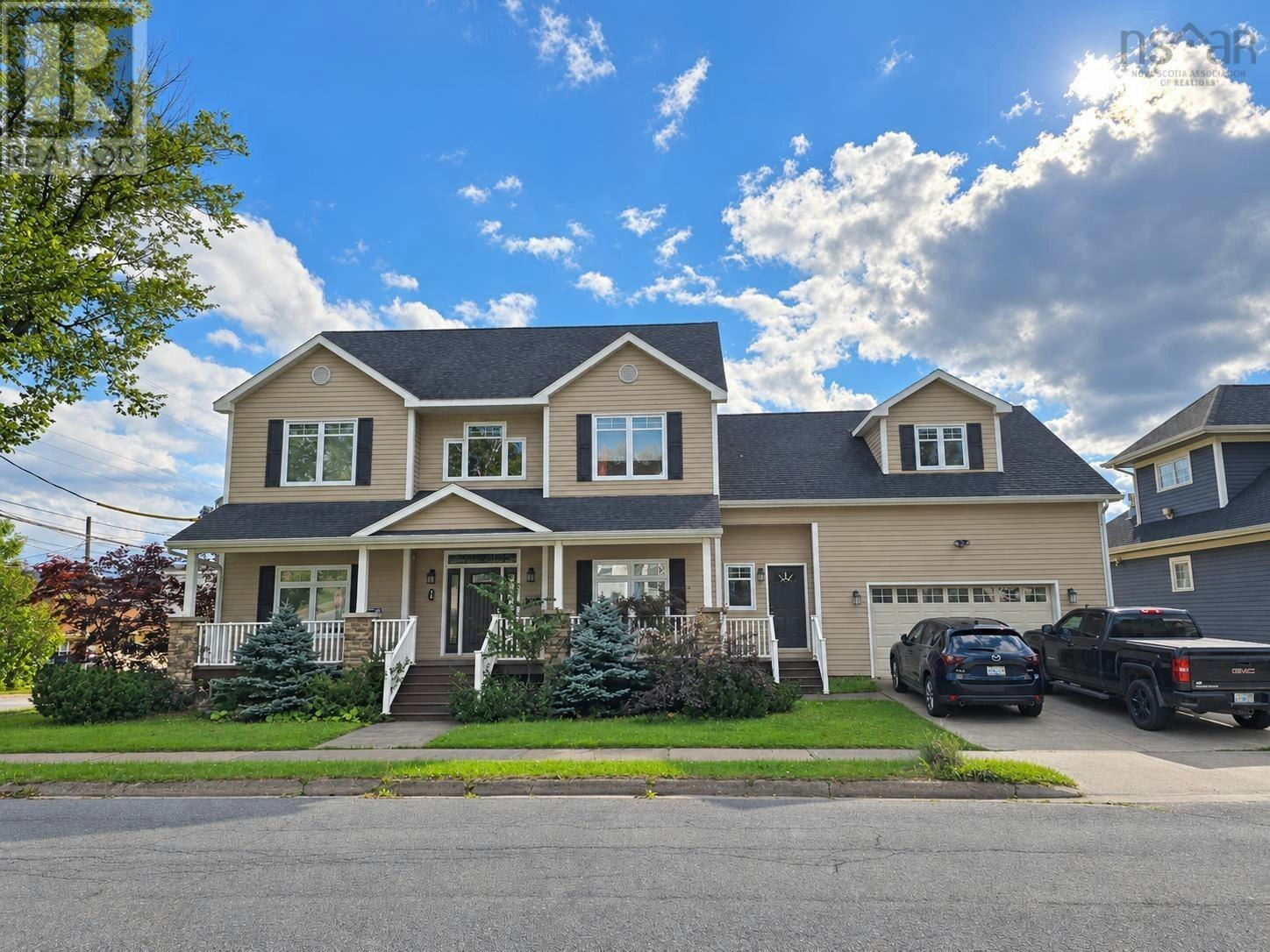 74 Hospital Street, Sydney, NS, B1P 0C3