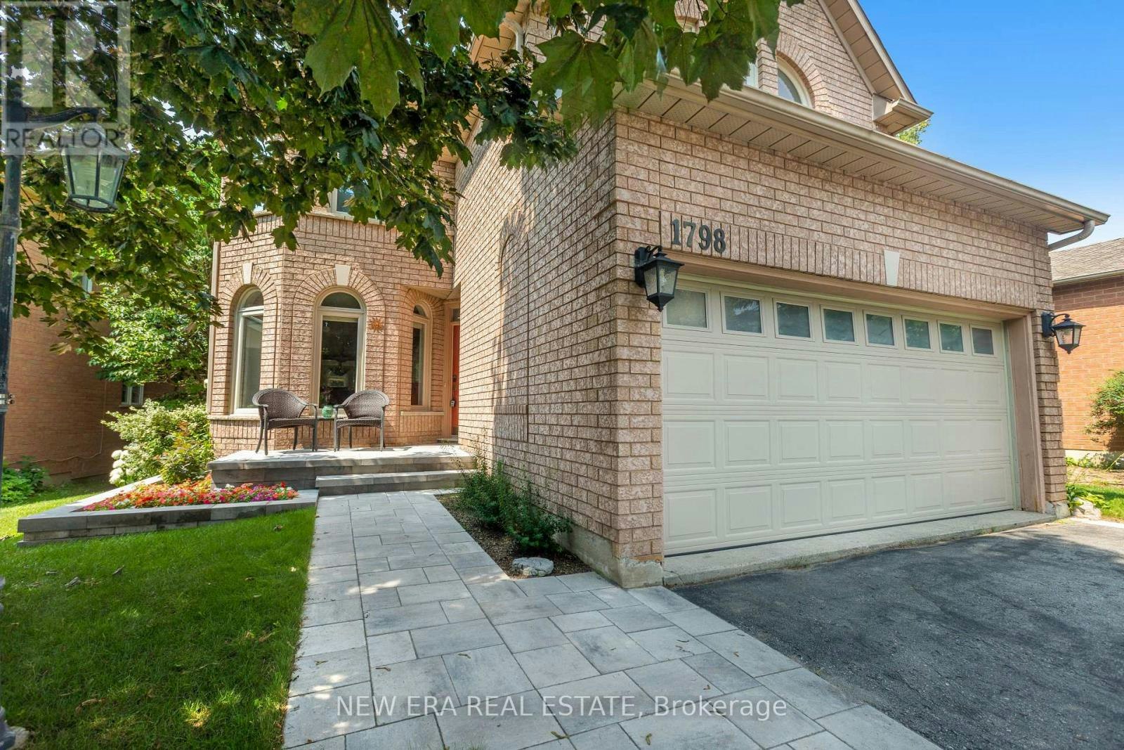 1798 Autumn Crescent, Pickering, ON, L1V 6W7