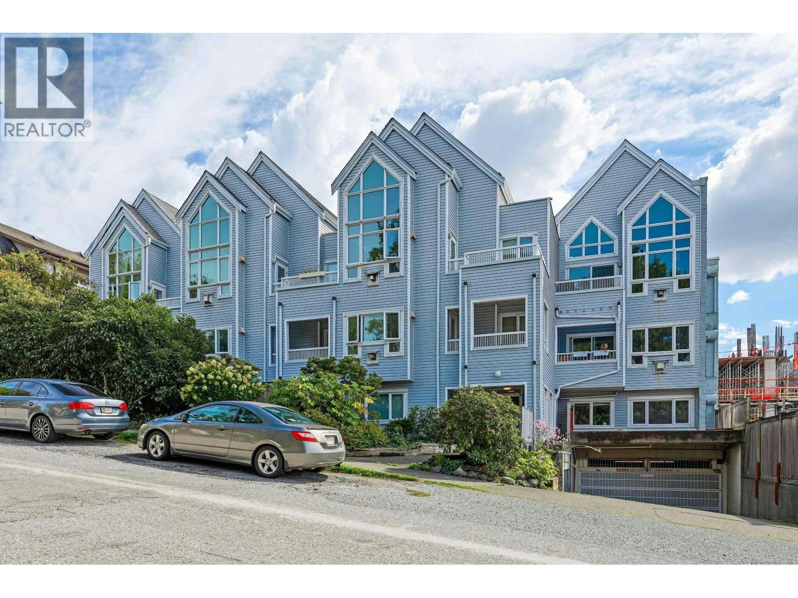 308-1330 Graveley Street, Vancouver, BC, V5L 3A2