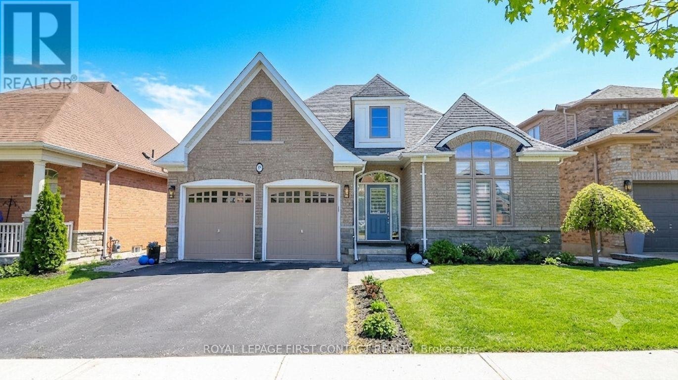 33 Tamarack Trail, Barrie, ON, L4N 6M7