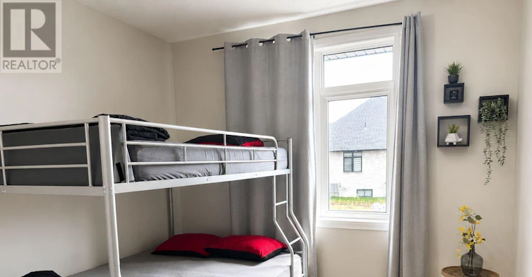 320 Mclean Crescent, Saugeen Shores, ON, N0H 2C3 - 7