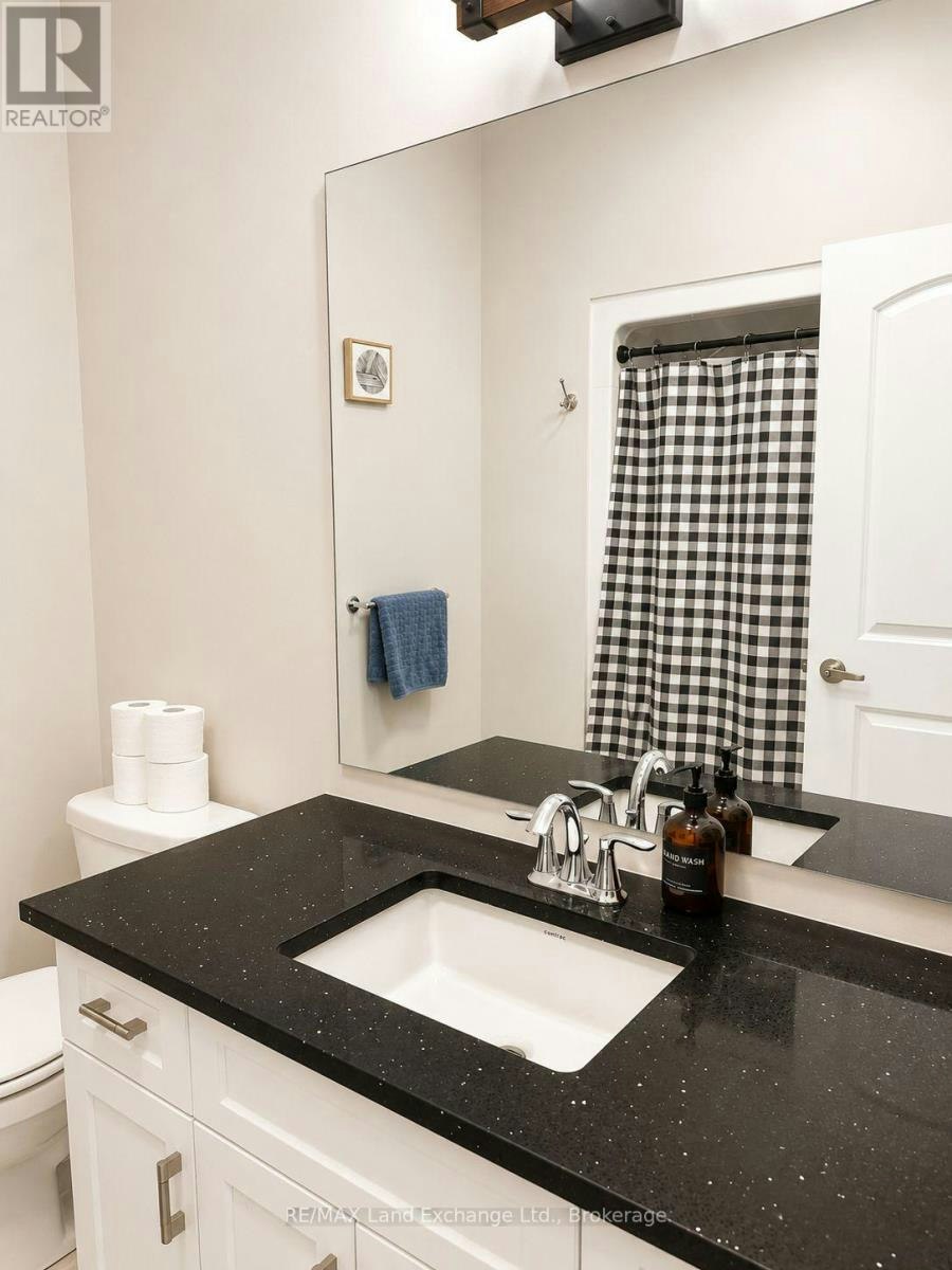 320 Mclean Crescent, Saugeen Shores, ON, N0H 2C3 - 8
