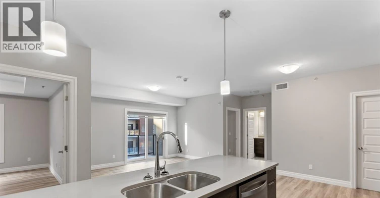 306-728 Brownstone, Lakeshore, ON, N9K 0C4 - 18