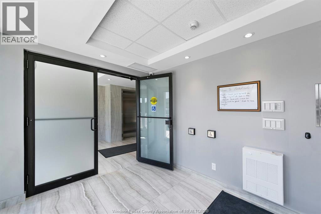 306-728 Brownstone, Lakeshore, ON, N9K 0C4 - 33