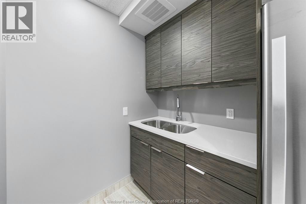 306-728 Brownstone, Lakeshore, ON, N9K 0C4 - 29