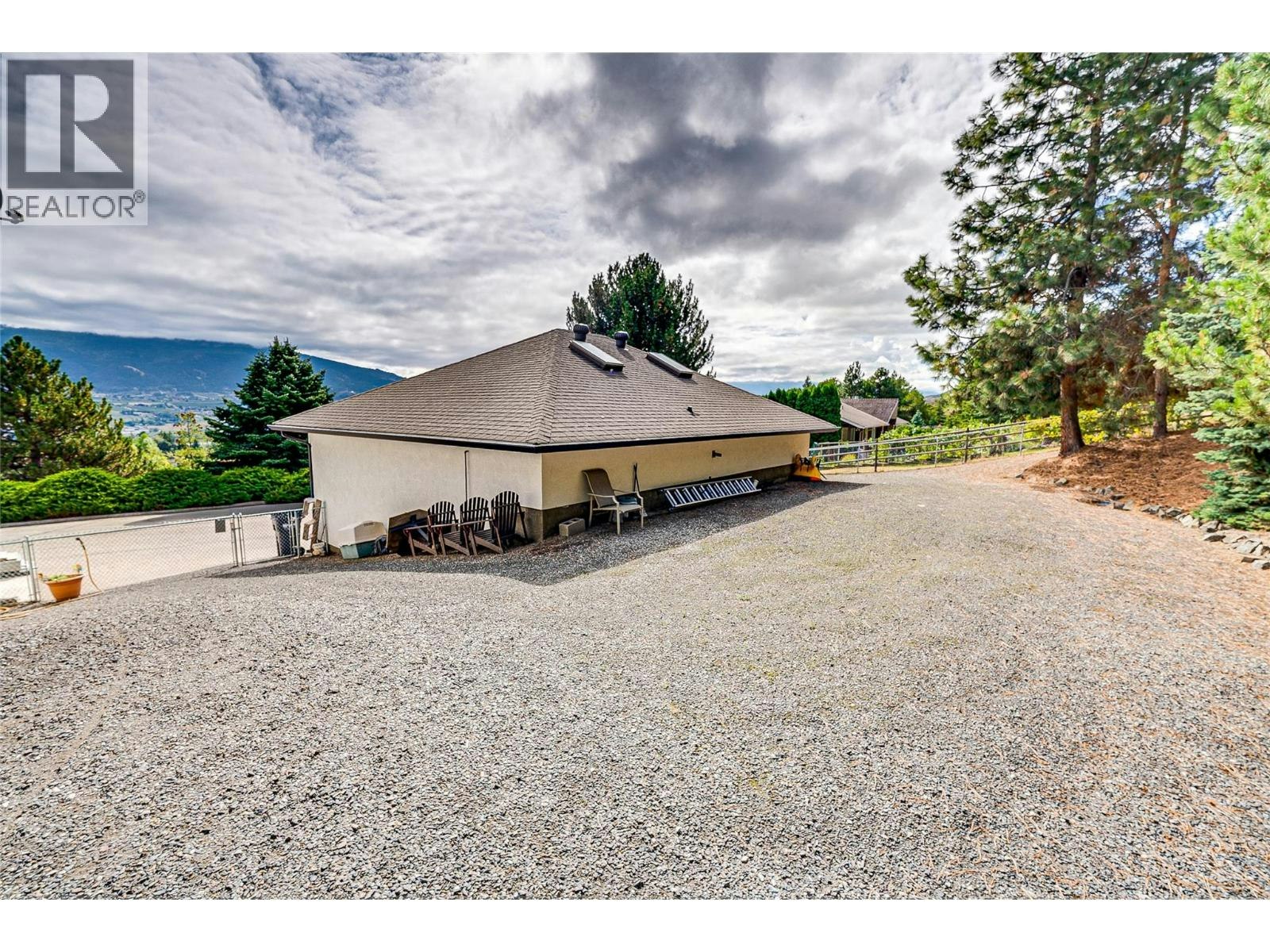 6656 Goose Lake Road, Vernon, BC, V1H 1W2 - 70