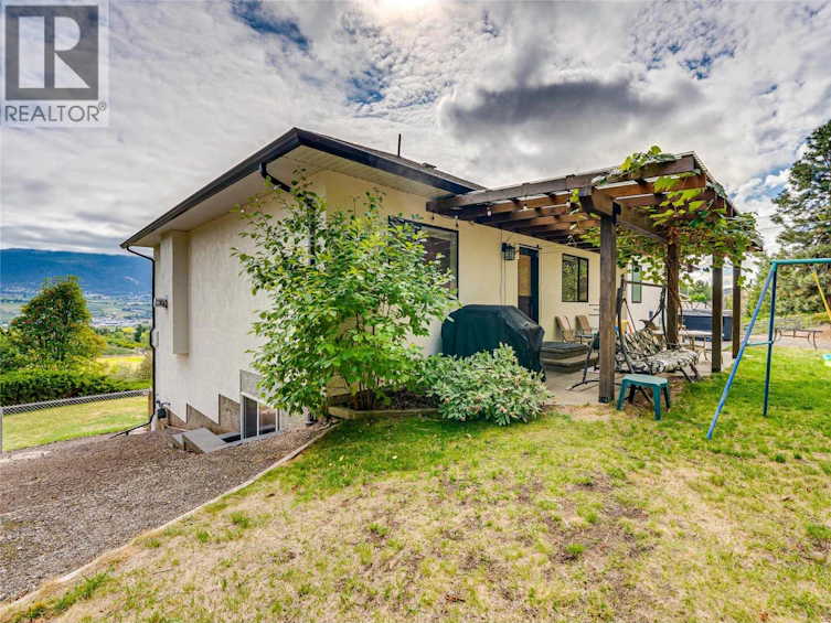 6656 Goose Lake Road, Vernon, BC, V1H 1W2 - 55