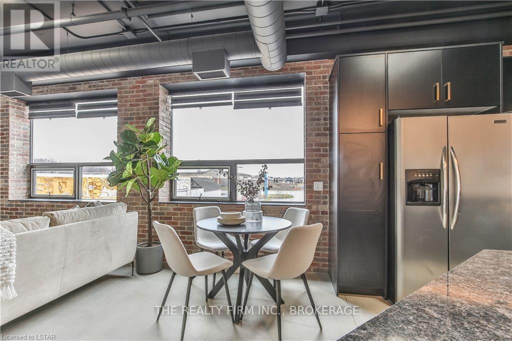 1712 Hyde Park Road, London, ON, N6H 5L7 - 12