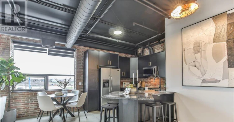 1712 Hyde Park Road, London, ON, N6H 5L7 - 2