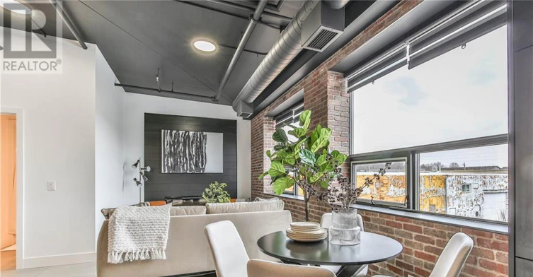 1712 Hyde Park Road, London, ON, N6H 5L7 - 9
