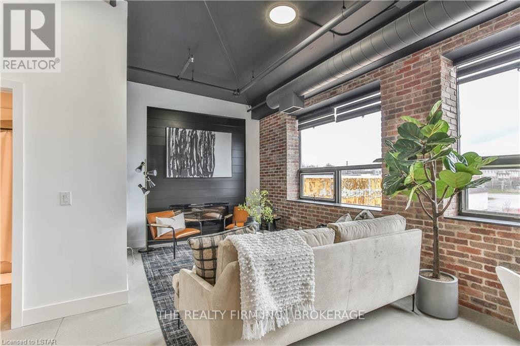 1712 Hyde Park Road, London, ON, N6H 5L7 - 14
