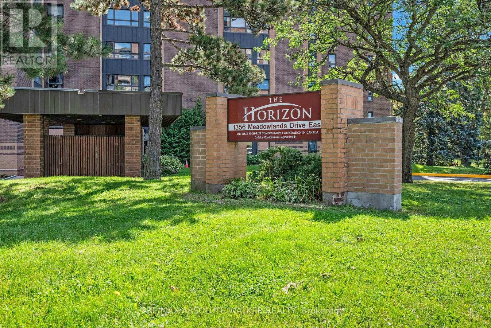 309-1356 Meadowlands Drive E, Ottawa, ON, K2E 6K6 - 2