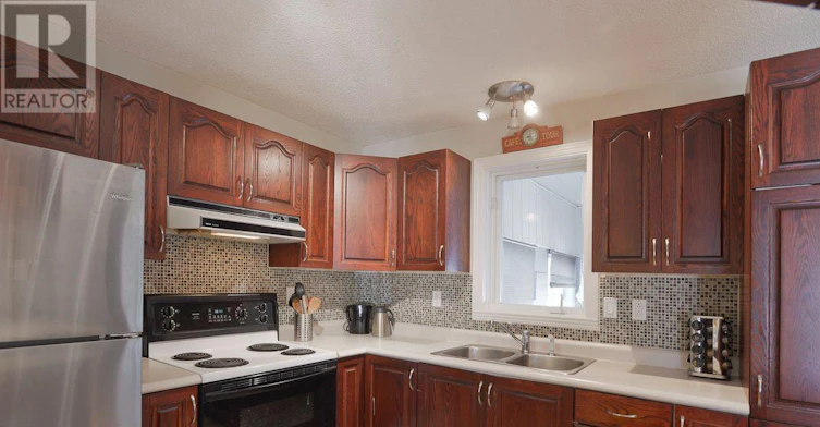 141 Corkstown Road, Ottawa, ON, K2H 1B8 - 8
