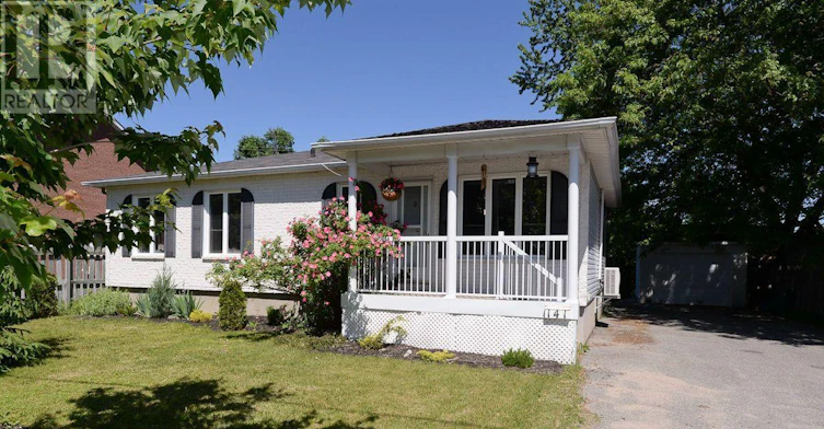 141 Corkstown Road, Ottawa, ON, K2H 1B8 - 2