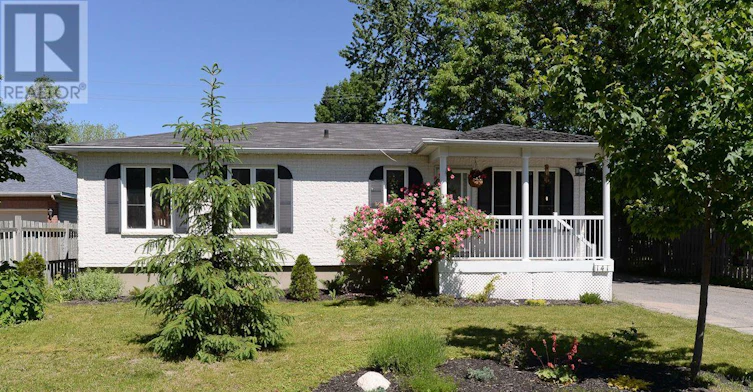 141 Corkstown Road, Ottawa, ON, K2H 1B8