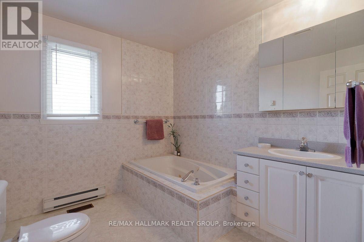 141 Corkstown Road, Ottawa, ON, K2H 1B8 - 16