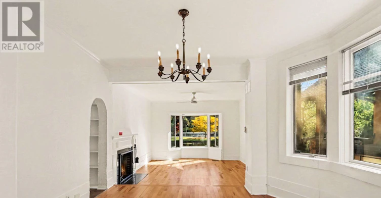 18 Wilton Crescent, Ottawa, ON, K1S 2T5 - 9