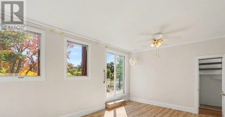 18 Wilton Crescent, Ottawa, ON, K1S 2T5 - 20