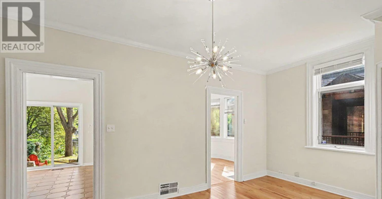 18 Wilton Crescent, Ottawa, ON, K1S 2T5 - 11