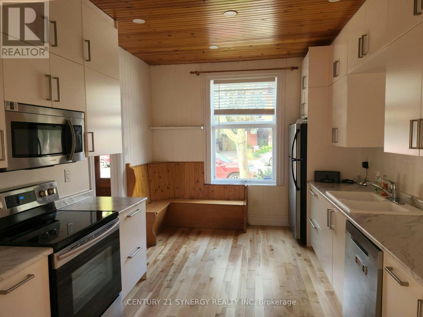18 Wilton Crescent, Ottawa, ON, K1S 2T5 - 6