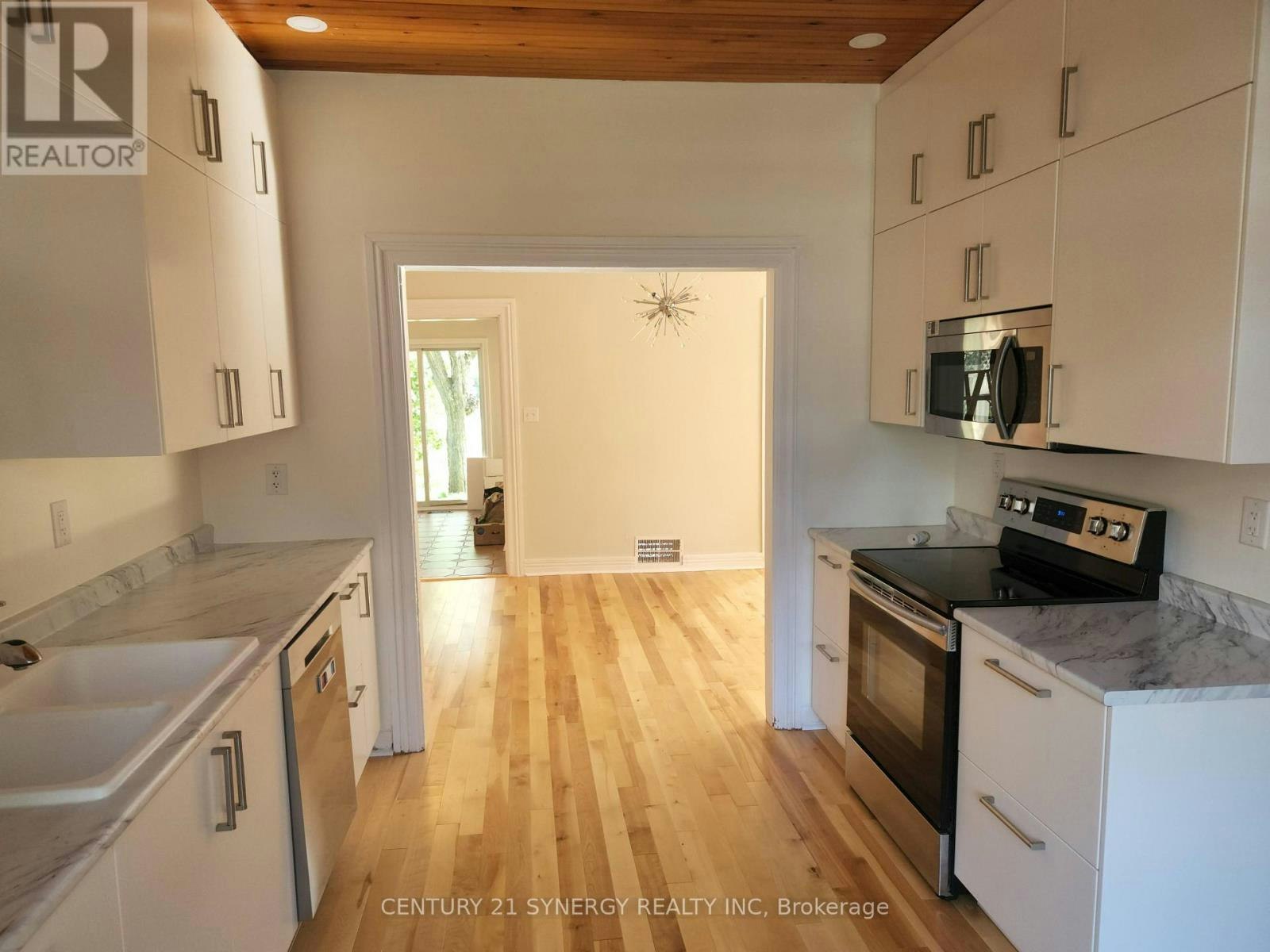 18 Wilton Crescent, Ottawa, ON, K1S 2T5 - 3