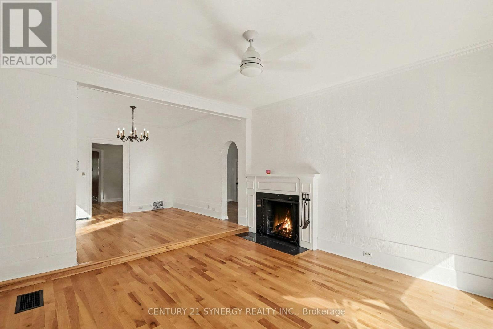 18 Wilton Crescent, Ottawa, ON, K1S 2T5 - 8
