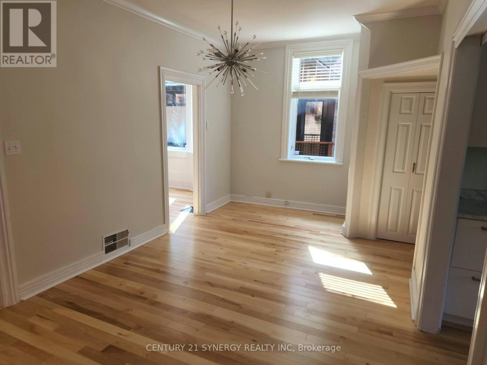 18 Wilton Crescent, Ottawa, ON, K1S 2T5 - 9