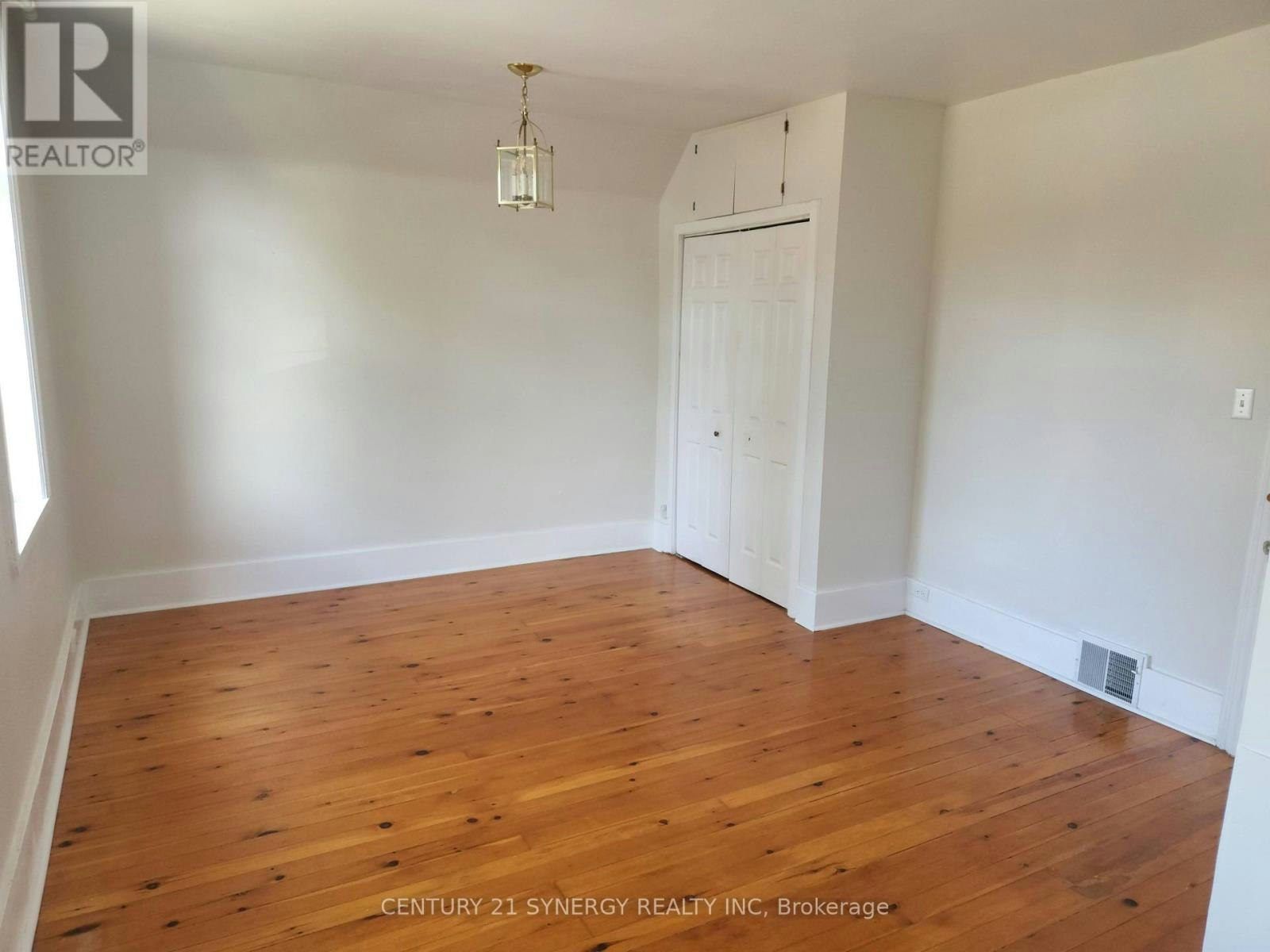 18 Wilton Crescent, Ottawa, ON, K1S 2T5 - 16
