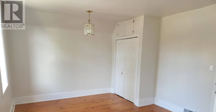 18 Wilton Crescent, Ottawa, ON, K1S 2T5 - 16