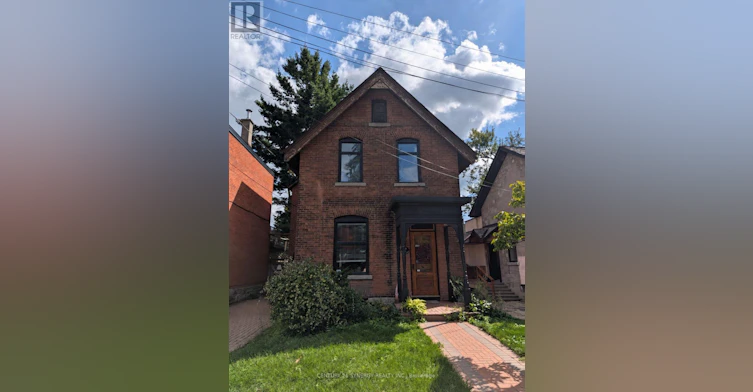 18 Wilton Crescent, Ottawa, ON, K1S 2T5