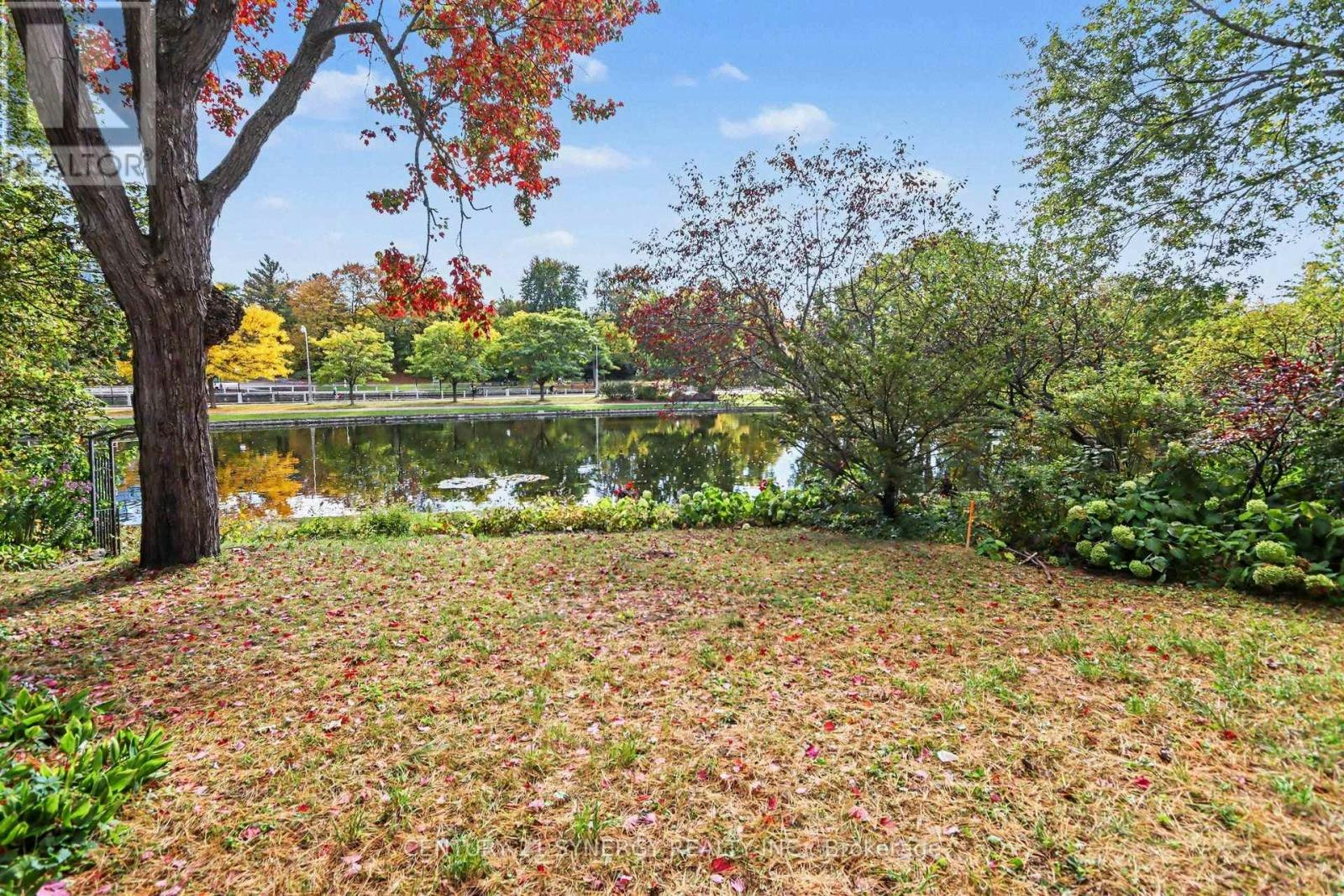 18 Wilton Crescent, Ottawa, ON, K1S 2T5 - 26