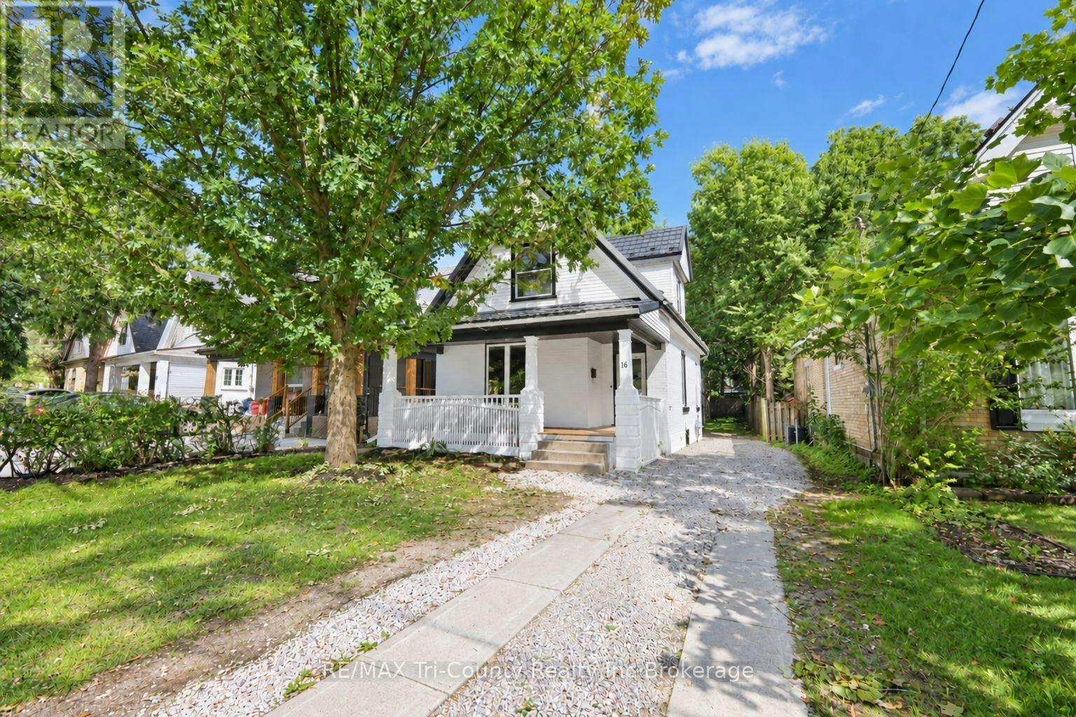 16 Redan Street, London, ON, N5Z 1Y8