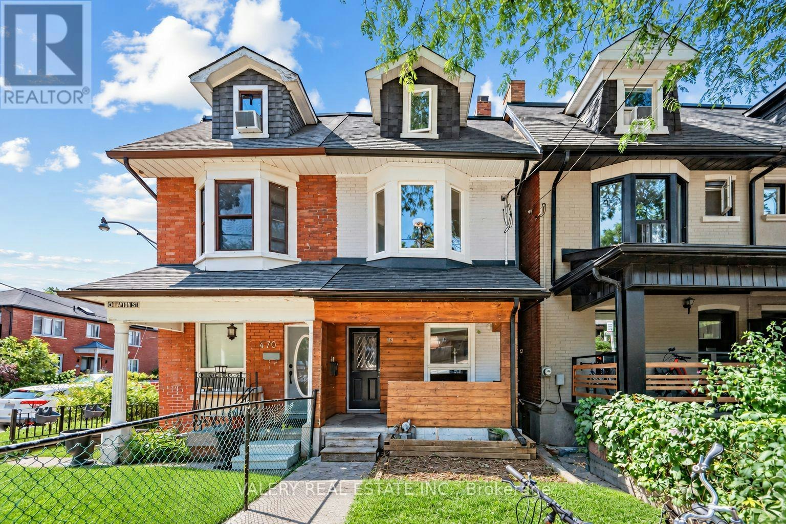 472 Crawford Street, Toronto, ON, M6G 3J8