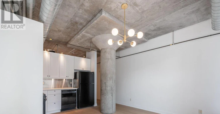 203-32 Stewart Street, Toronto, ON, M5V 3T2 - 6