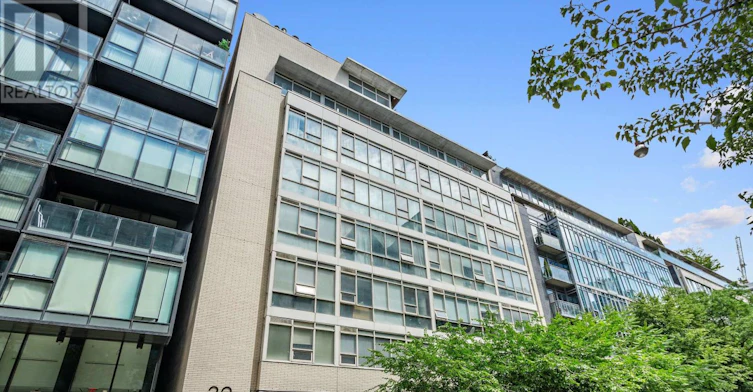 203-32 Stewart Street, Toronto, ON, M5V 3T2 - 7