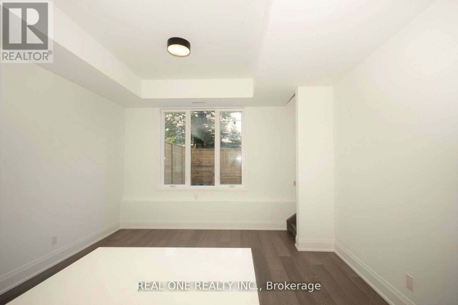 4-35 Dervock Crescent, Toronto, ON, M2K 0G7 - 5
