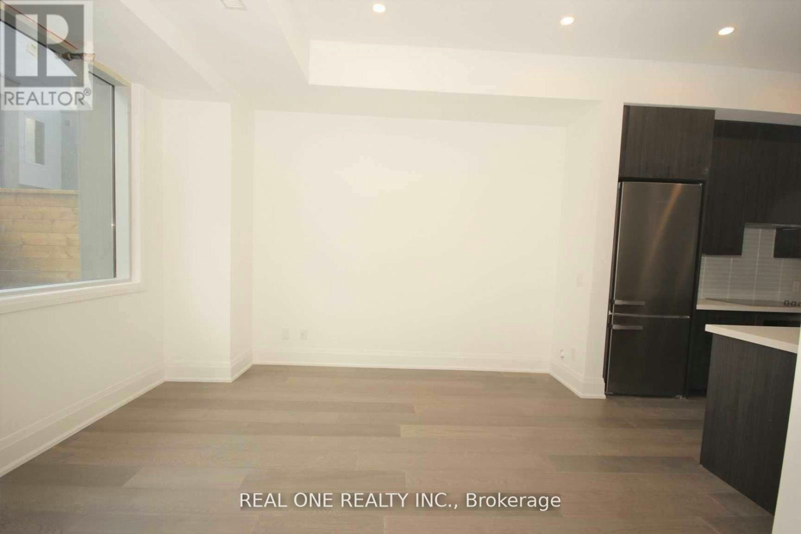 4-35 Dervock Crescent, Toronto, ON, M2K 0G7 - 4