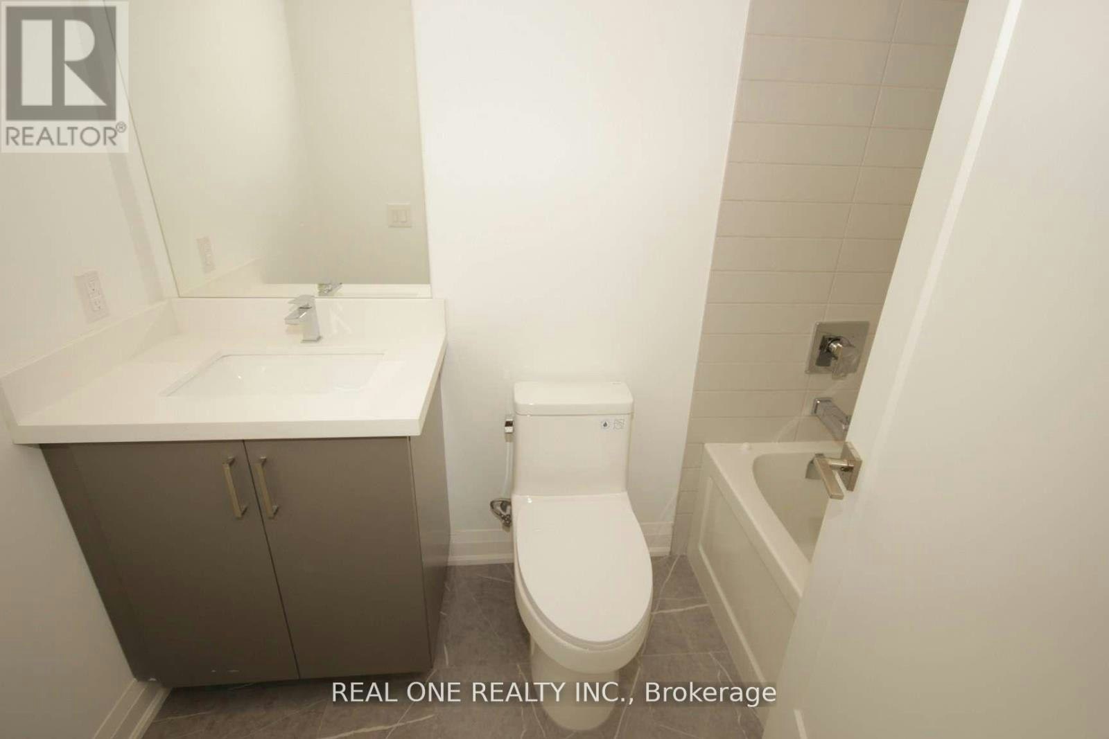 4-35 Dervock Crescent, Toronto, ON, M2K 0G7 - 13