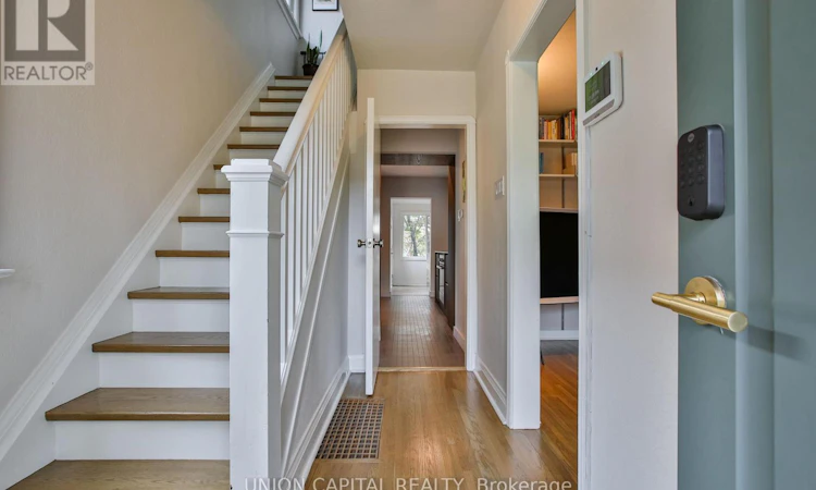 81 Thursfield Crescent