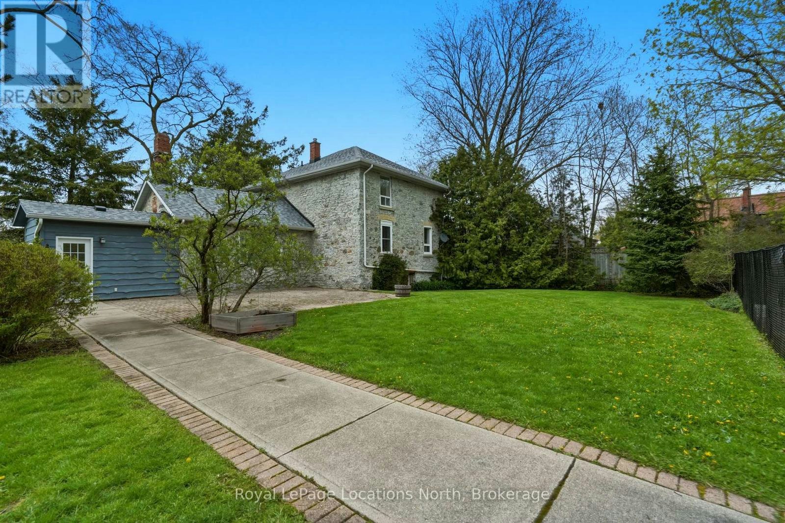 562 Cameron Street, Collingwood, ON, L9Y 2J3