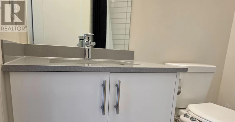 PH 218-9000 Jane Street, Vaughan, ON, L4K 0M6 - 16