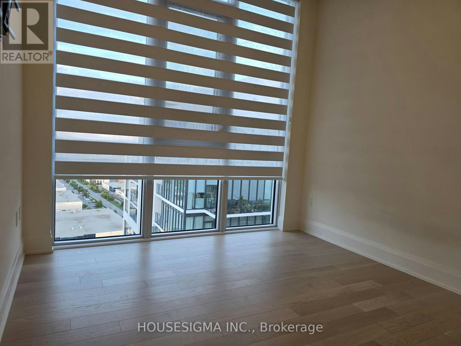 PH 218-9000 Jane Street, Vaughan, ON, L4K 0M6 - 13