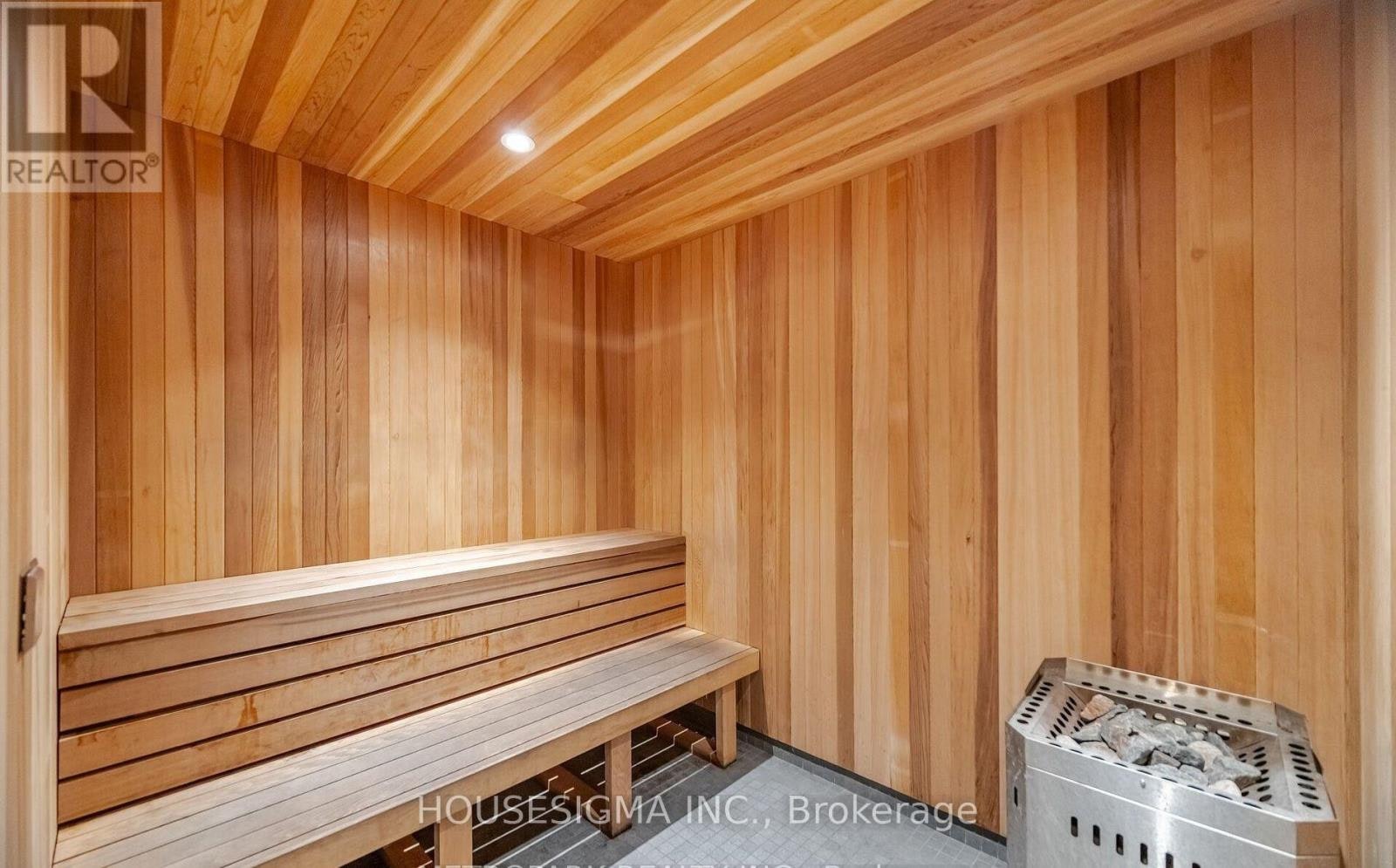 PH 218-9000 Jane Street, Vaughan, ON, L4K 0M6 - 36