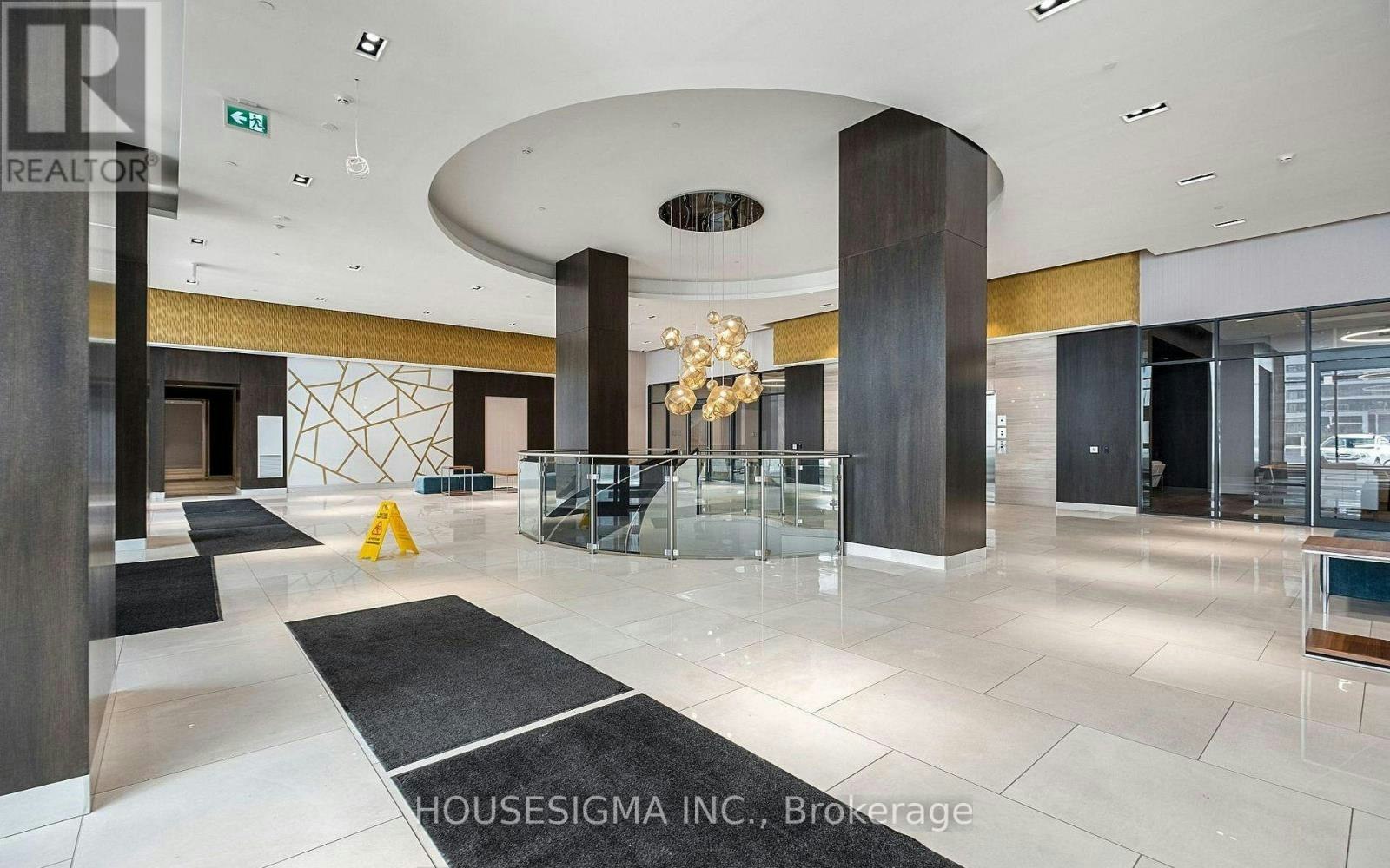 PH 218-9000 Jane Street, Vaughan, ON, L4K 0M6 - 24
