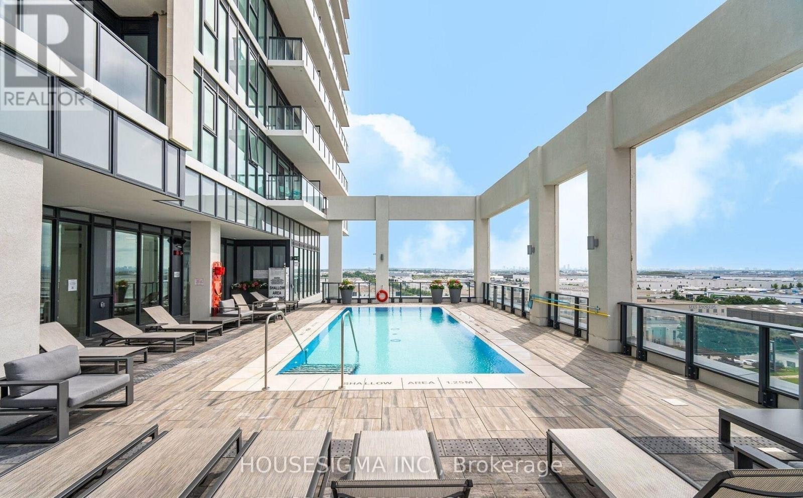 PH 218-9000 Jane Street, Vaughan, ON, L4K 0M6 - 25