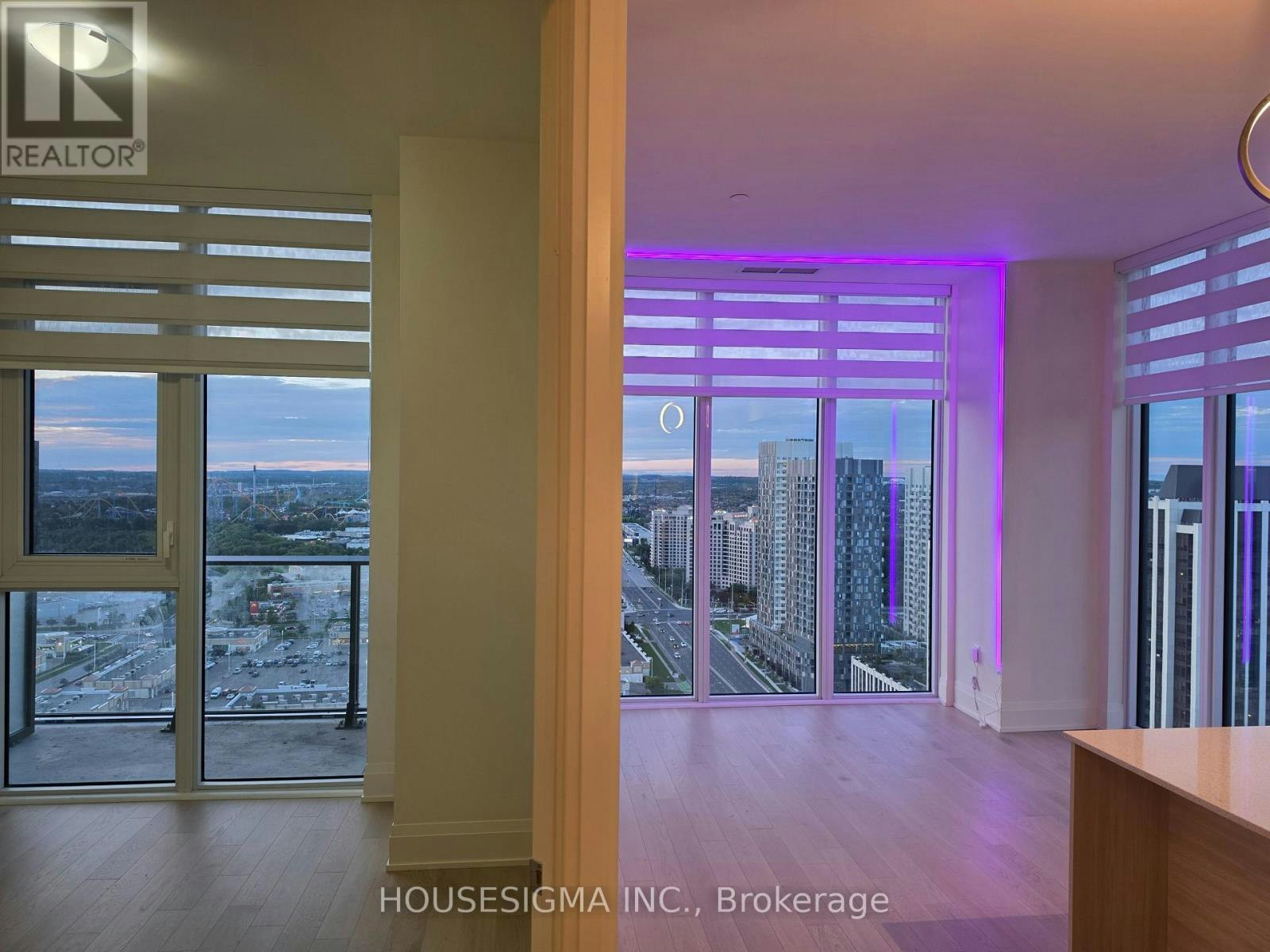 PH 218-9000 Jane Street, Vaughan, ON, L4K 0M6 - 14