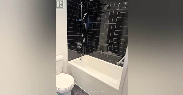 6201-448 Burnhampthrope Road, Mississauga, ON, L5B 0R4 - 15