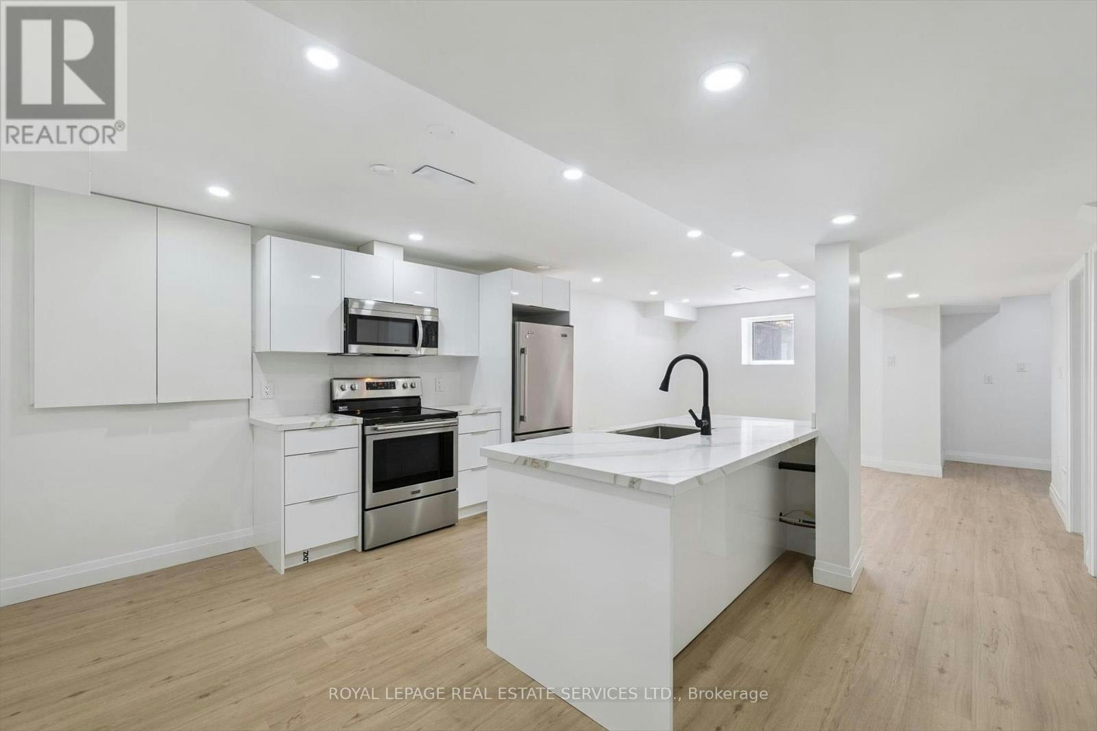 BSMT APT-3872 Densbury Drive, Mississauga, ON, L5N 6Y9 - 13