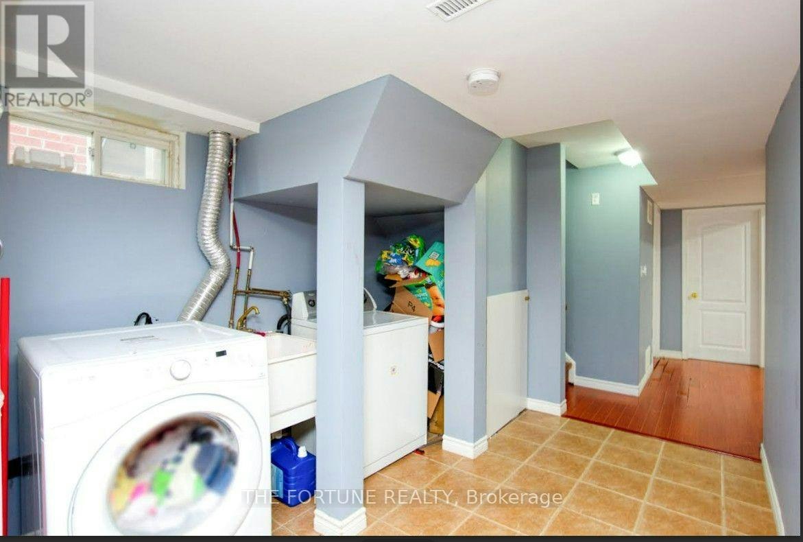 18 Saint Eugene Street, Brampton, ON, L6Y 0K9 - 14